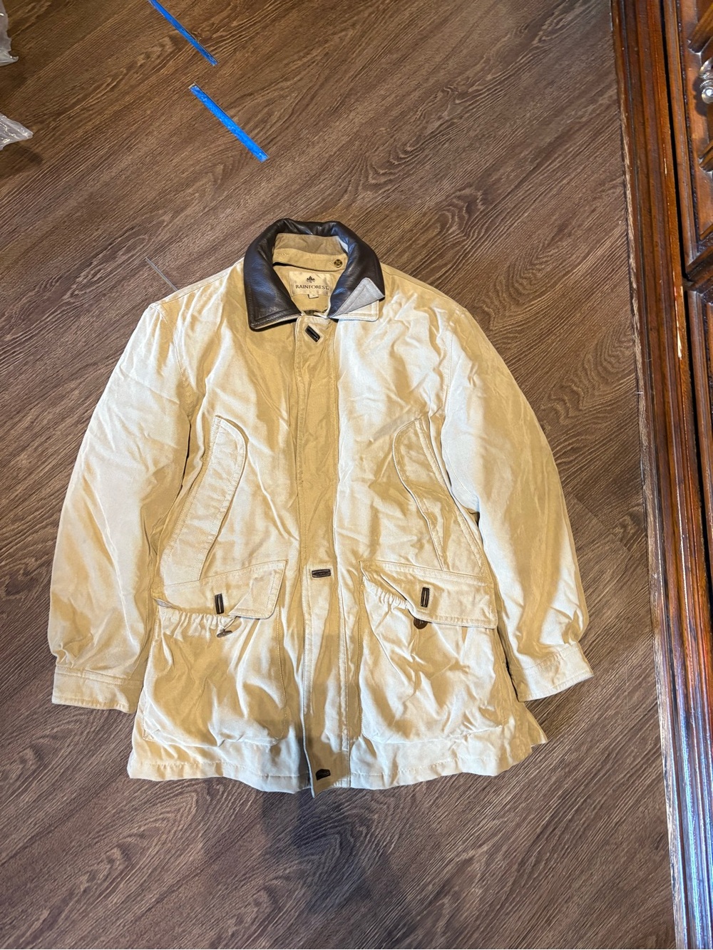 RAINFOREST Beige Field Jacket with Dark Contrast Collar